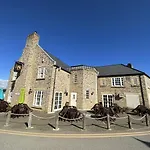Echo - Sleeps 12 - Part Of The The Bay Village With Pool, Gym And Direct Access, Pub, Restaurant, Tennis And Meadows Walks Filey