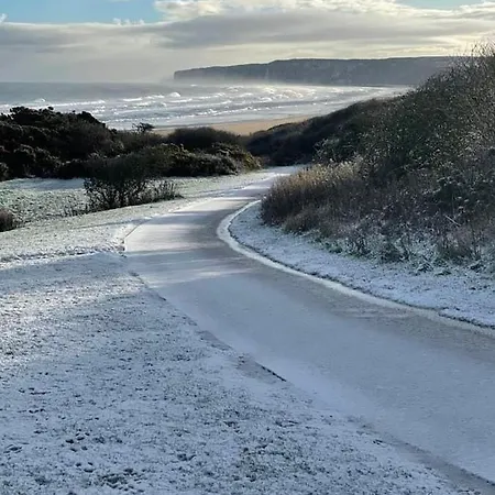 Echo - Sleeps 12 - Part Of The The Bay Village With Pool, Gym And Direct Access, Pub, Restaurant, Tennis And Meadows Walks *