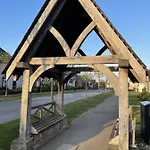 Echo - Sleeps 12 - Part Of The The Bay Village With Pool, Gym And Direct Access, Pub, Restaurant, Tennis And Meadows Walks Filey