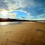 Ferienhaus Echo - Sleeps 12 - Part Of The The Bay Village With Pool, Gym And Direct Access, Pub, Restaurant, Tennis And Meadows Walks Filey