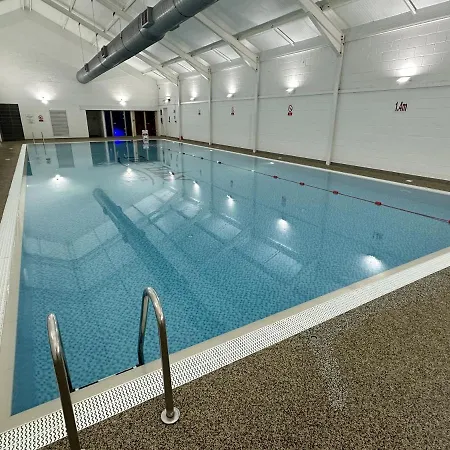 Nyaraló Echo - Sleeps 12 - Part Of The The Bay Village With Pool, Gym And Direct Access, Pub, Restaurant, Tennis And Meadows Walks *